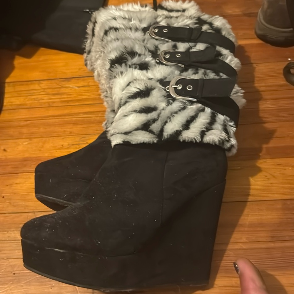 Hot tomato zebra striped boots